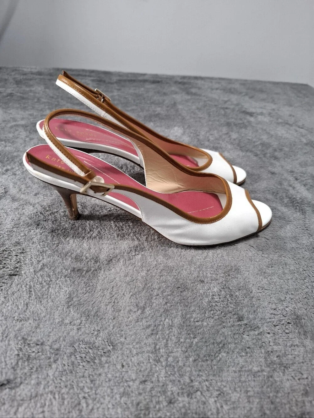 kate spade White Peep-Toe Slingback Heels with Tan Trim and Pink Insole Sz 8.5